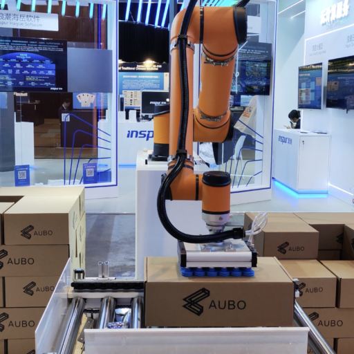 AUBO Palletizer cobot stacking boxes on a warehouse pallet